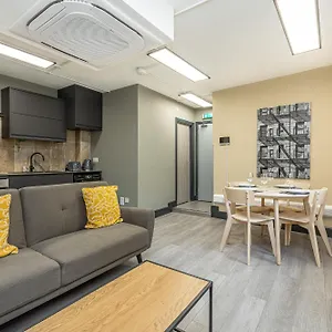  Apartamento Charming 1br Flats In The Heart Of Of